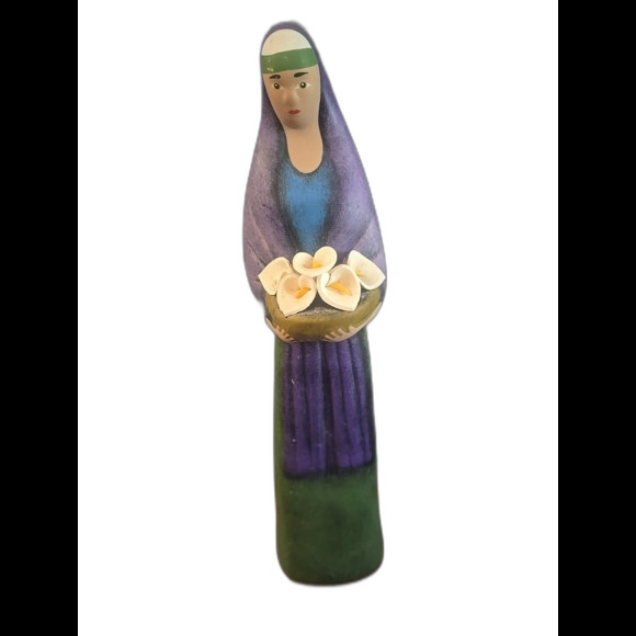 Mexican Art Pottery Statue Las Marias Holding Lillies Hand Painted Made Mexico - Picture 1 of 4